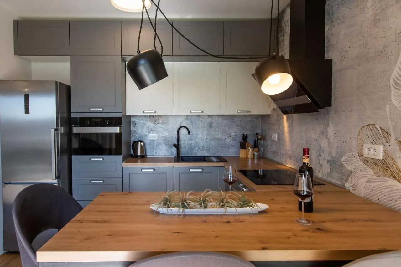 Apartman Anja, Apartman S Pogledom Appartamento Traù Croazia